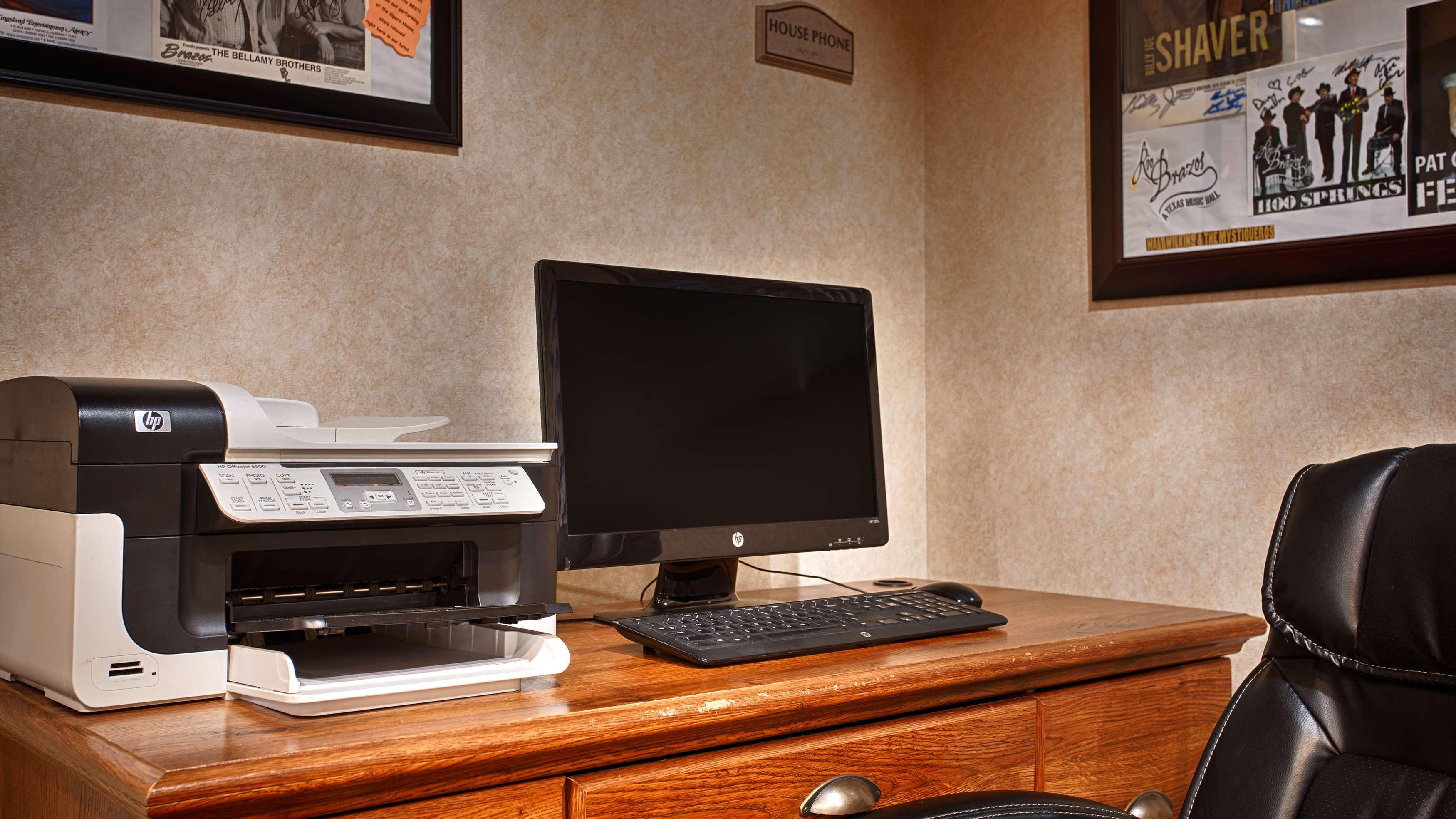 Best Western Granbury Inn And Suites Buitenkant foto